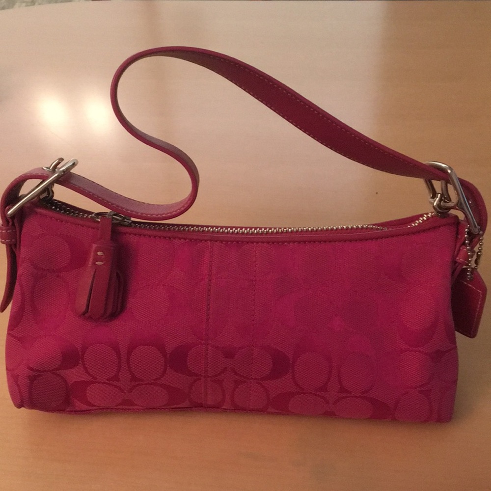 Canvas hot pink logo Coach purse